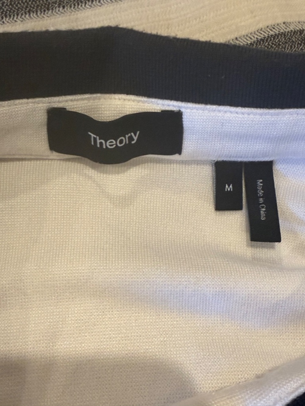 Theory Polo - Picture 2 of 2